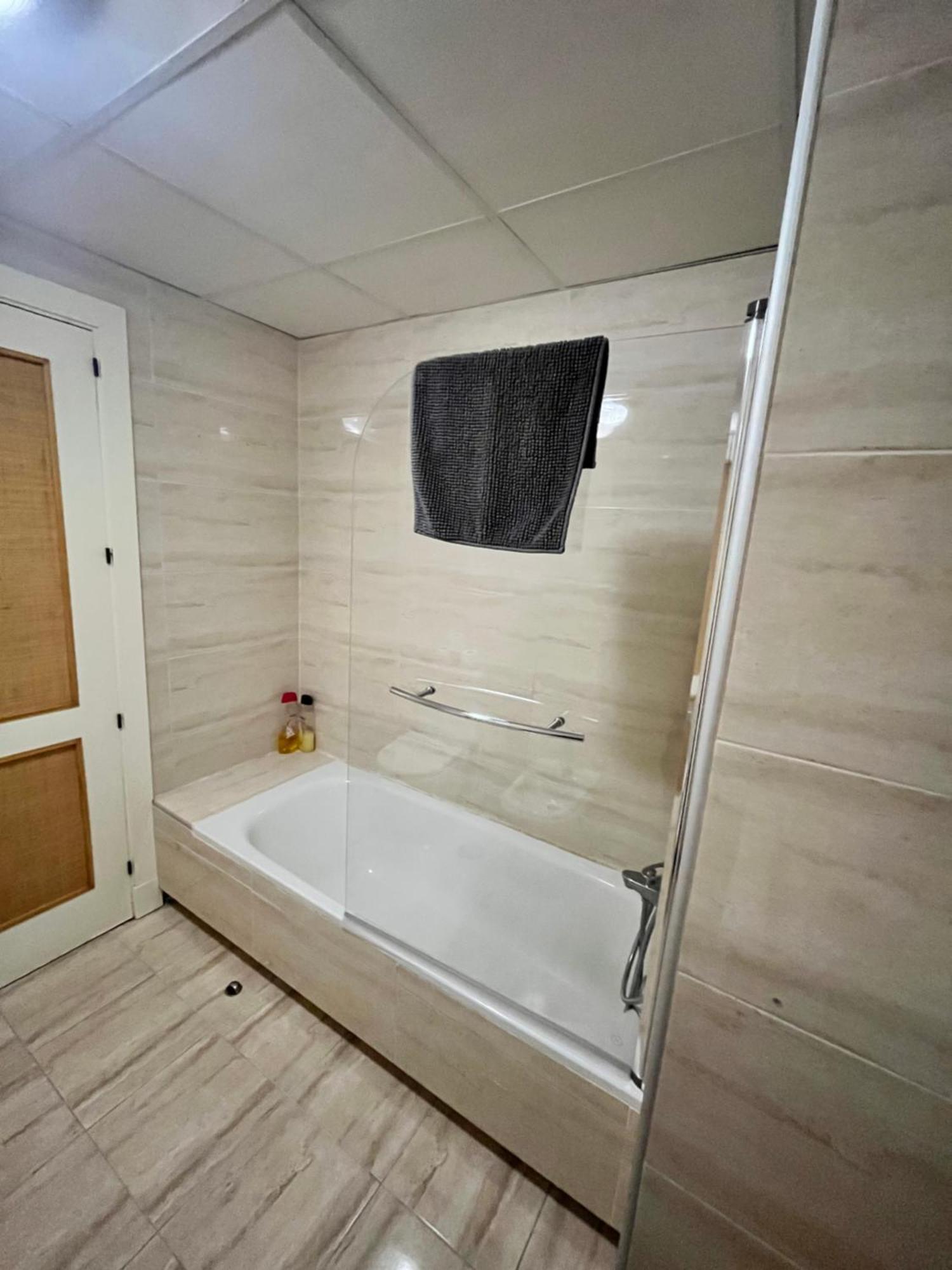 El Torcal Luxury Apartment With Free Parking Málaga Buitenkant foto