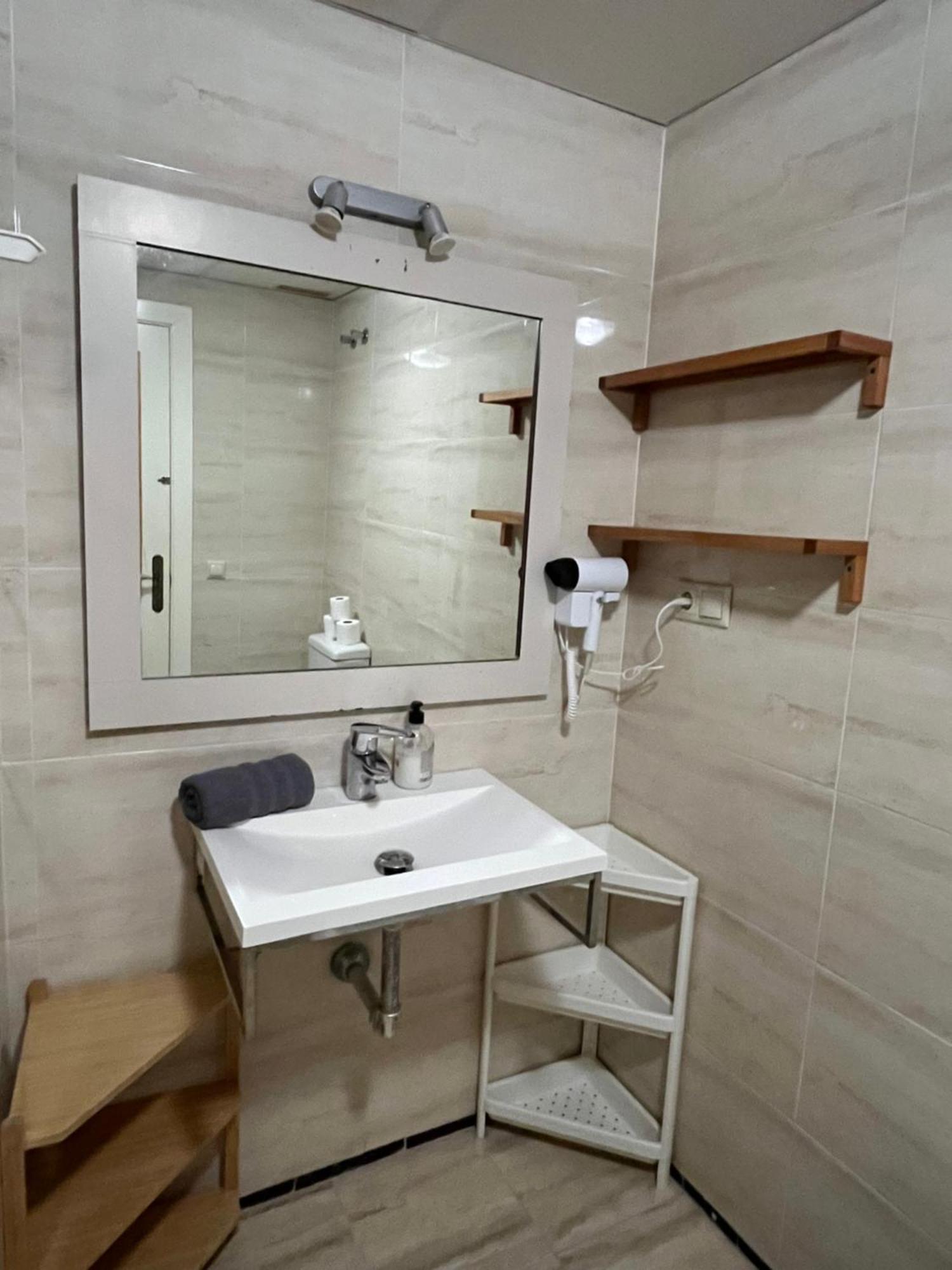 El Torcal Luxury Apartment With Free Parking Málaga Buitenkant foto